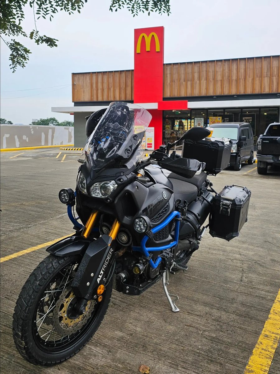 BisDutra's tweet photo. McDelivery is here. Enjoy your McDonald’s favorites delivered straight to your door. https://t.co/OHZvd3JsXh