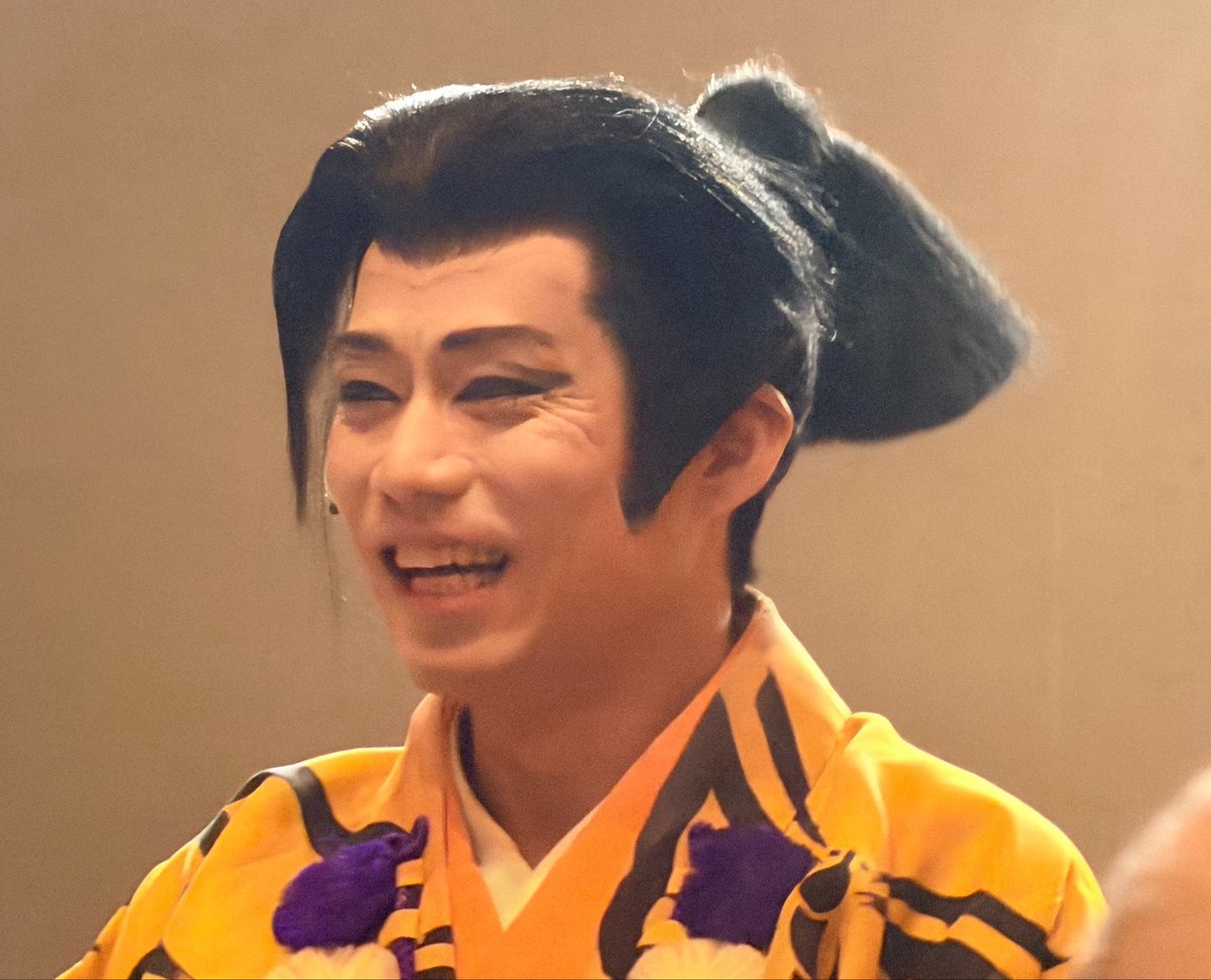22lunacat's tweet photo. 公開リハではフィナーレ後に客席に降りての記念撮影
神サービスすぎた

大ちゃん近い！

#名古屋をどりNEO傾奇者 https://t.co/LXoE9puO4b