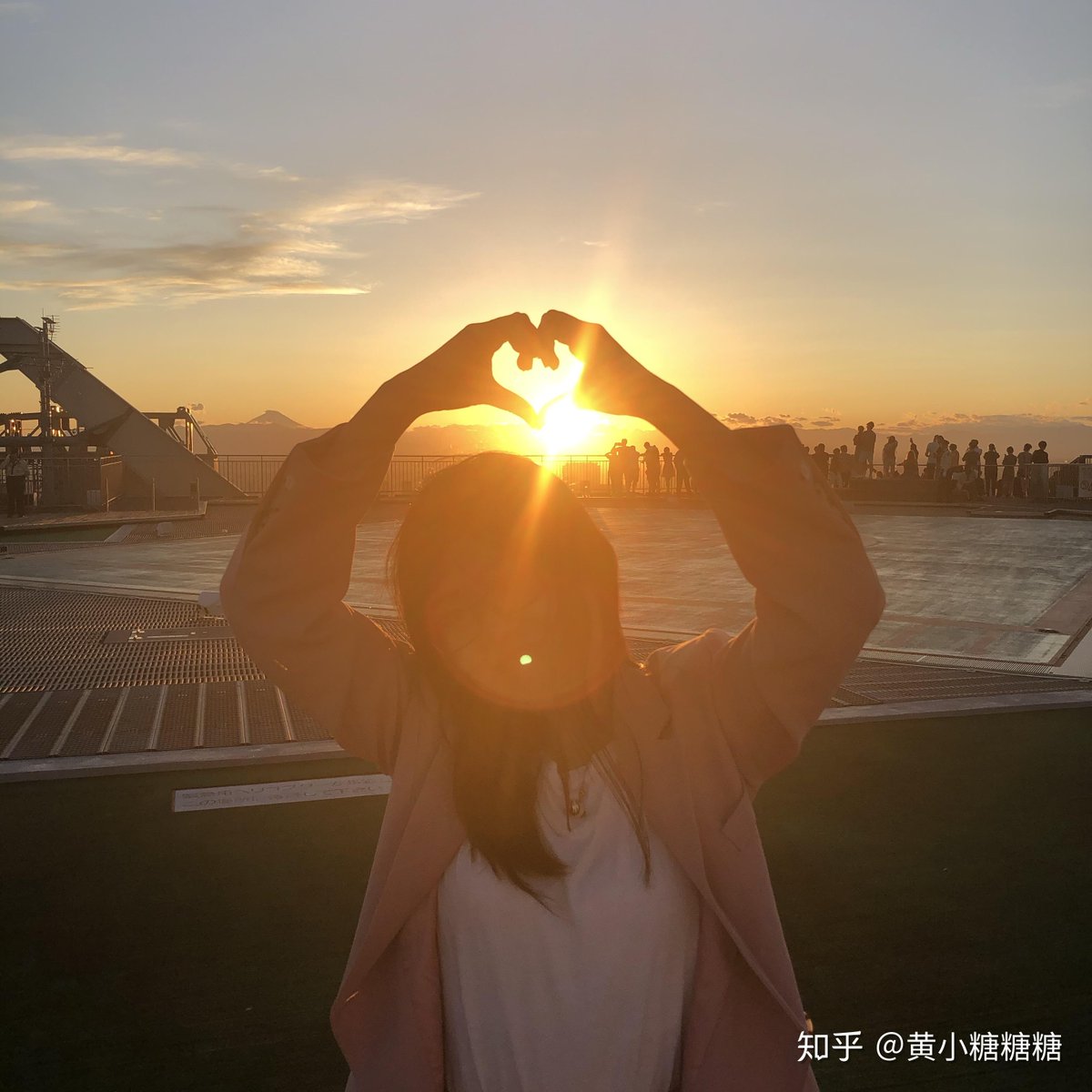 DI3iCVJB3o1DJIs's tweet photo. [菩を許し、友を慈しむ日々。心豊かな瞬間を大切に]， https://t.co/sadMEl7Xlr