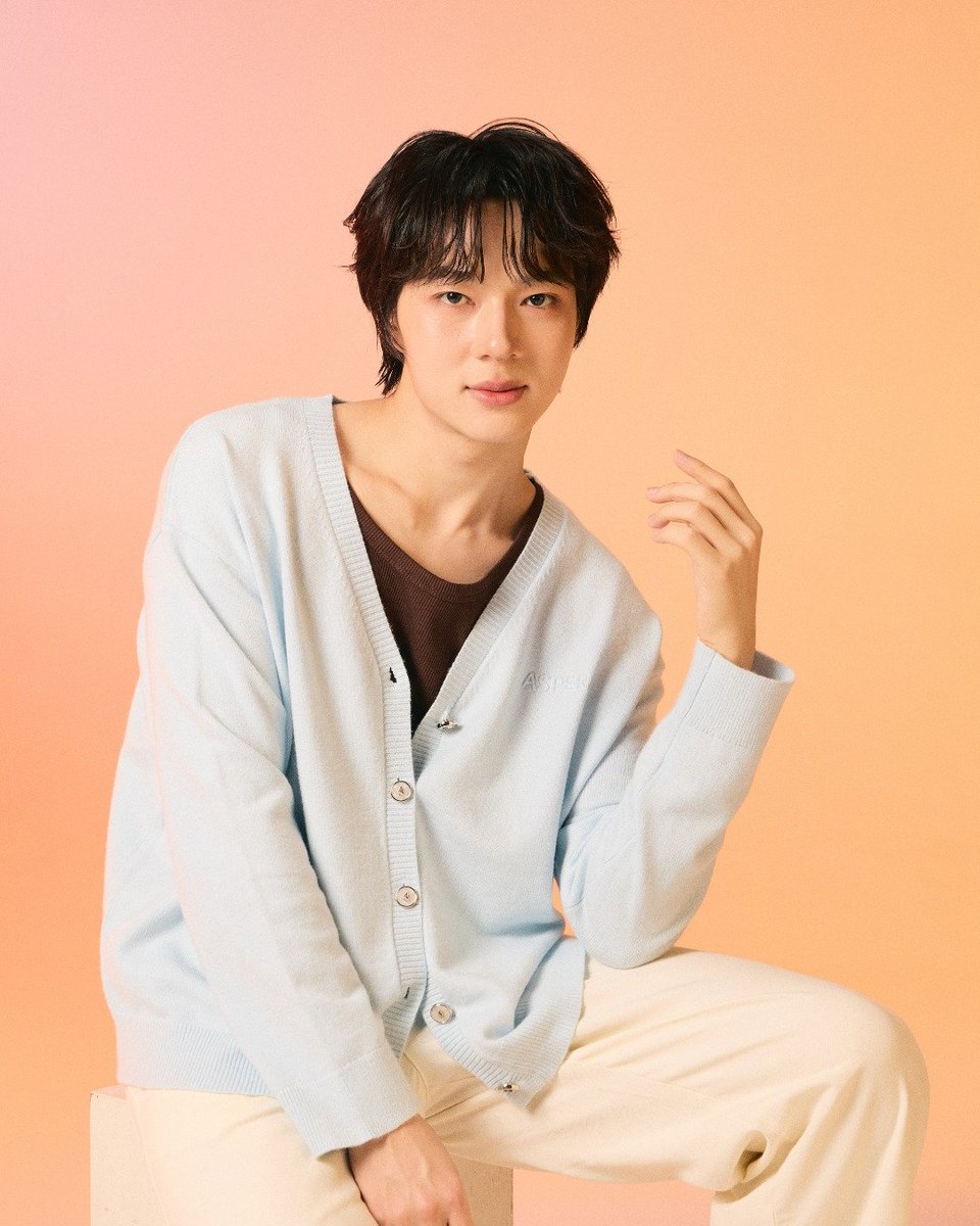 woainewofficial tweet picture