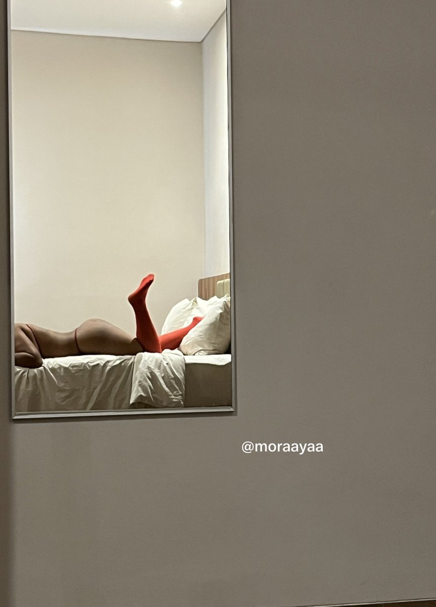 moraaaaya tweet picture