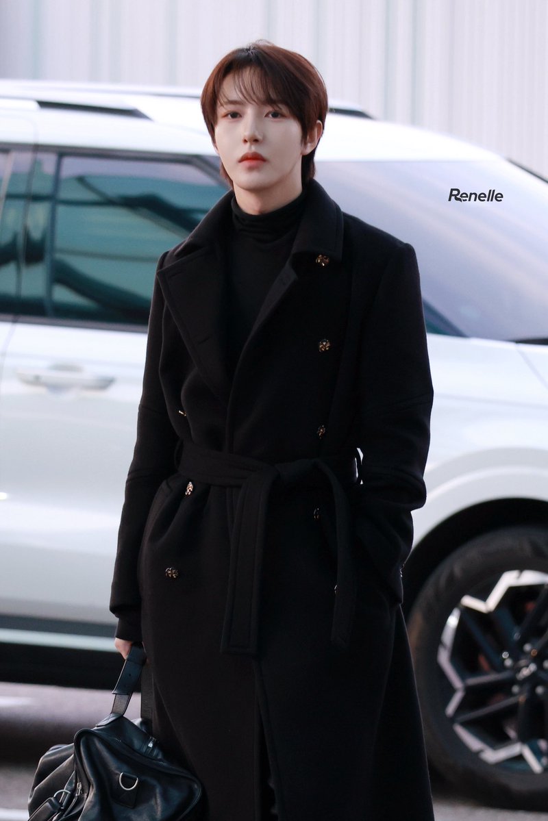 Renelle_3to3's tweet photo. 2601023 ICN

#RENJUN #仁俊 #런쥔 #ロンジュン https://t.co/jDizIyM275