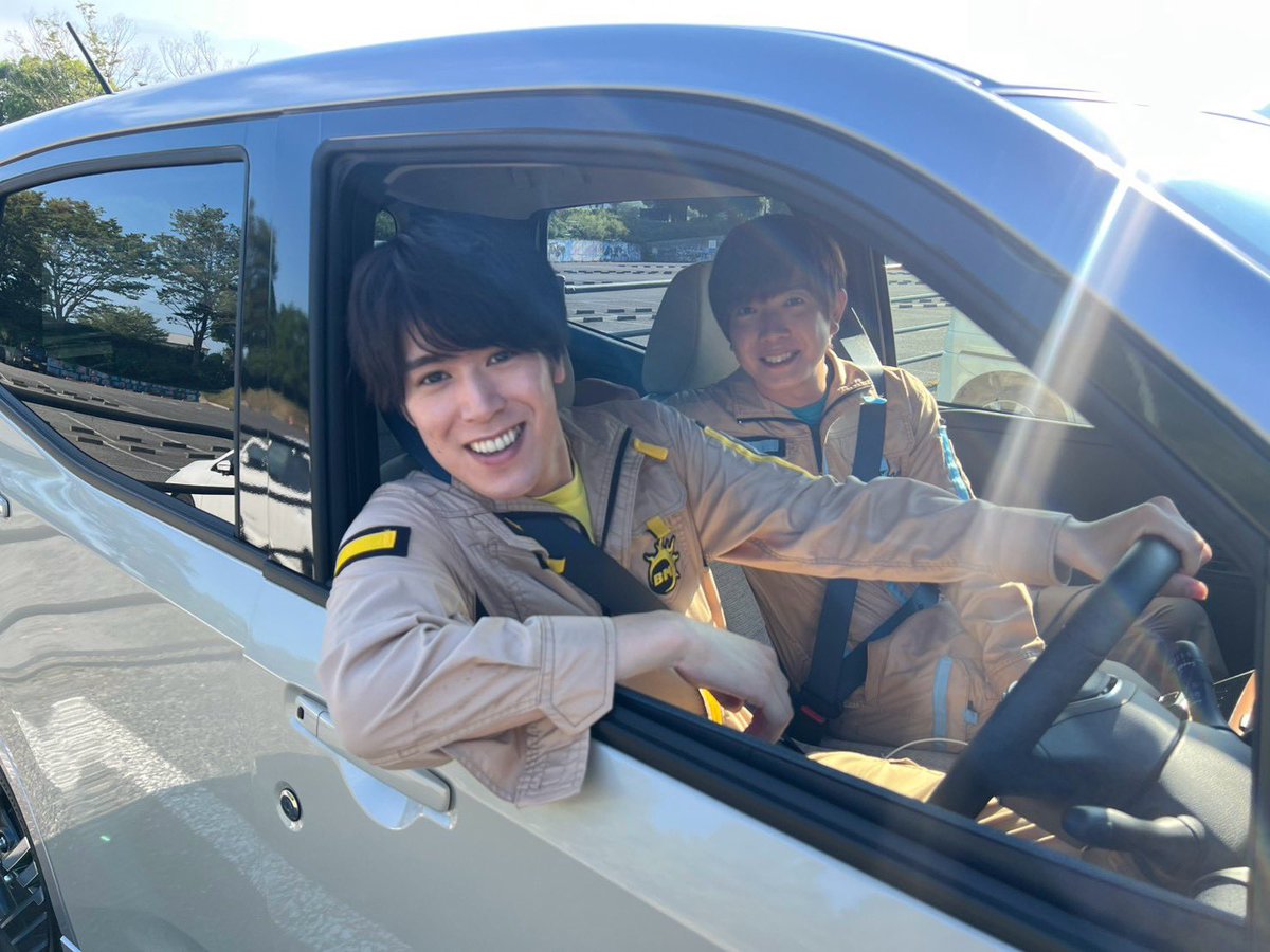 BOYMENPARK's tweet photo. ボイメン☆パーク
【#220 松阪ドライブ旅】
https://t.co/vVunSiYQKf

配信開始🩵💛
SAKURAにて
松阪ご褒美ドライブ旅🚗✨

#ボイメンパーク
#田村侑久
#平松賢人 https://t.co/PWuPzDnPDB
