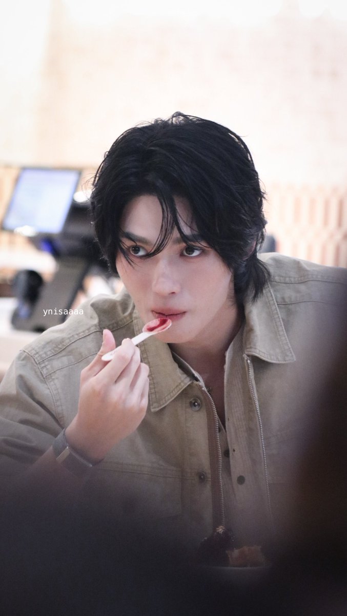 ynisaaaa21's tweet photo. งั่ม งั่มมม🍒😋

WIN YOCHI GRAND OPENING 
#yochithailandxWin
#yochithailand 
#winmetawin https://t.co/4rKDe6sgz9