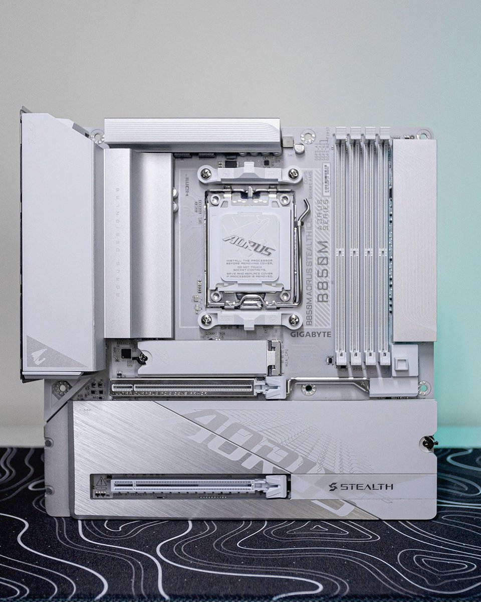 GIGABYTE_DE's tweet photo. GIGABYTE AORUS INFINITY AERO ELITE GiMATE AI TOP GAMING POWER ๐
GIGABYTE B850M AORUS STEALTH ICE ๐
Dank an ๐๐ ๐ธ๐ฅ๐ปCr: @ aorus_uk
#GIGABYTE #AORUS #ARI #AMD #B850 #custompc #pcgaming #setupwars #gaminglife #AORUSINFINITY https://t.co/ENpidgbhIx
