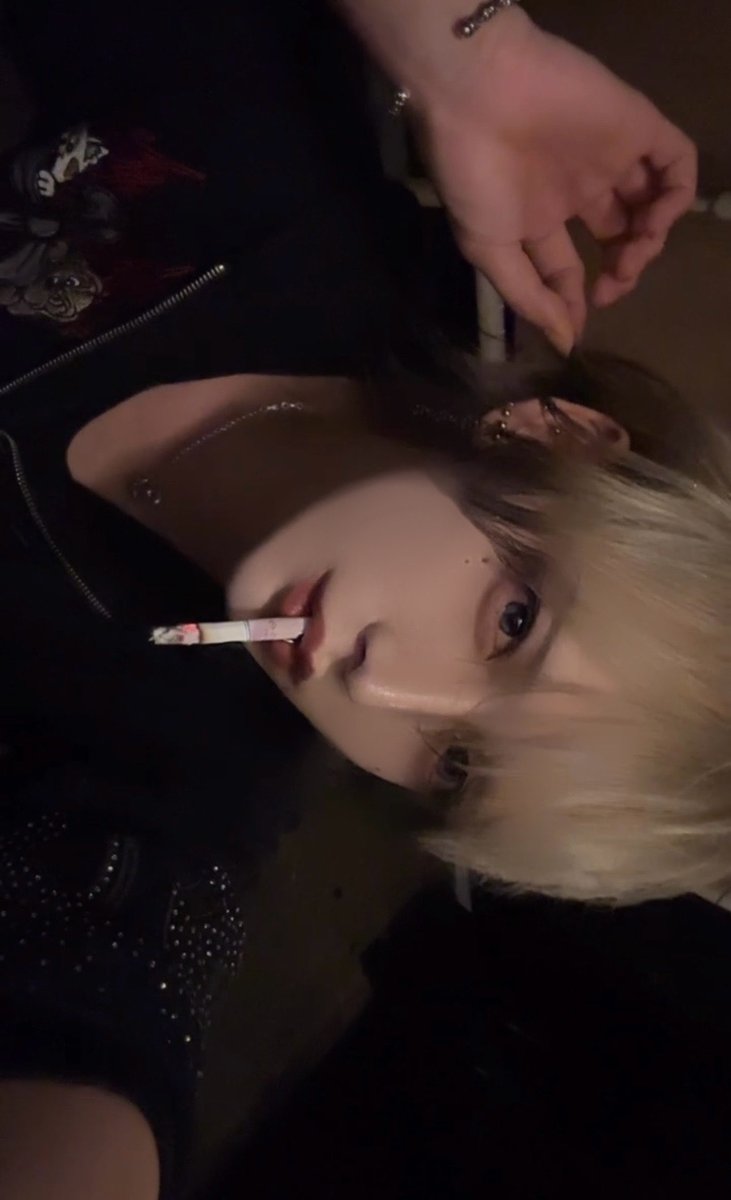 NFx0x_'s tweet photo. はいはいすきすき〜 https://t.co/6F3WwZXjfQ