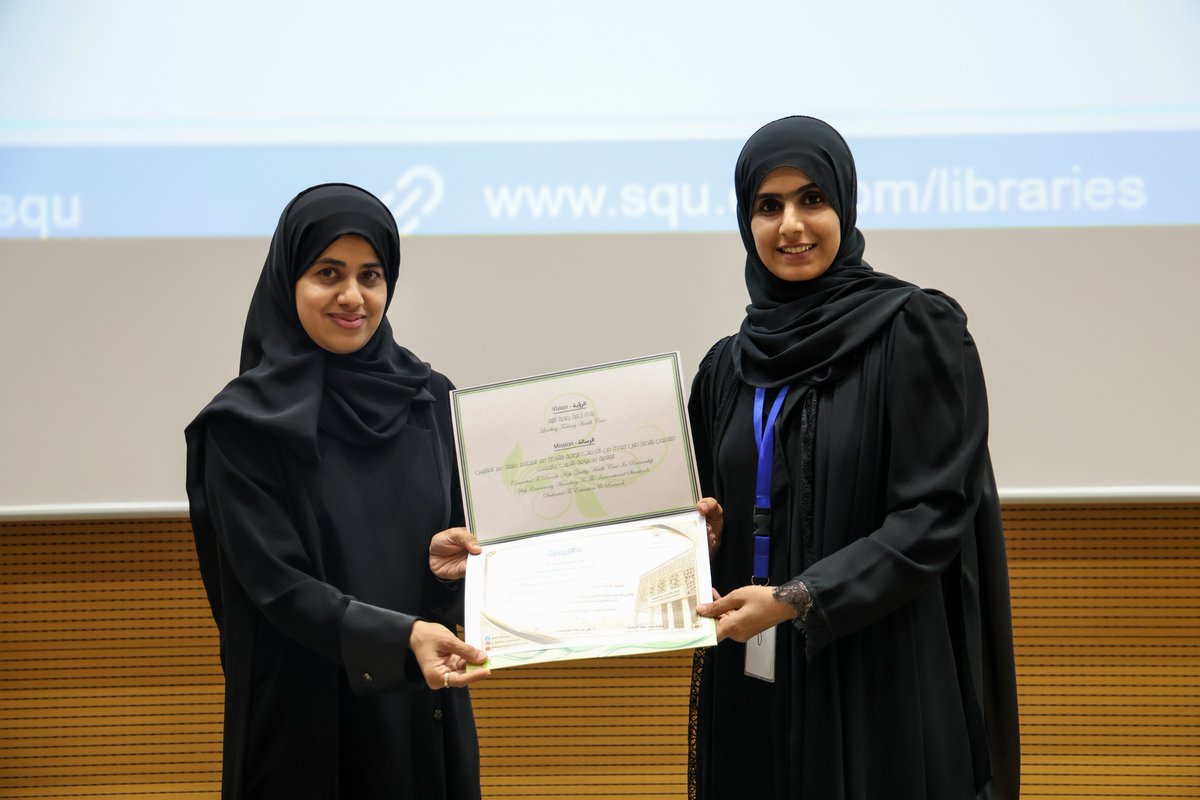 DGHS_Dakhiliyah's tweet photo. @MainLibrarySQU @sultanqaboosuni بجامعة السلطان قابوس. استهدفت الورشة العاملين في مجال البحث العلمي من مختلف التخصصات الطبية في #مستشفى_نزوى و #صحية_الداخلية. تطرقت الورشة إلى أساسيات كتابة البحث العلمي، ومعايير اختيار المجلات الملائمة للنشر، وطريقة التعرف على المجلات المفترسة وتجنبها. https://t.co/S4L1tSz6JC