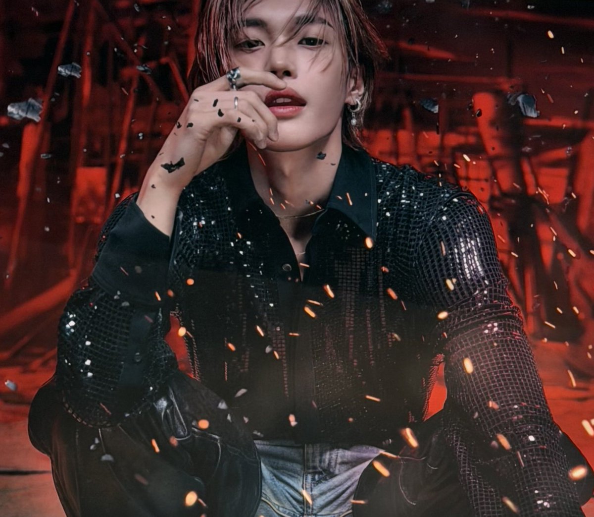 visualbini's tweet photo. this wonbin look https://t.co/kM1ZLWBb6x