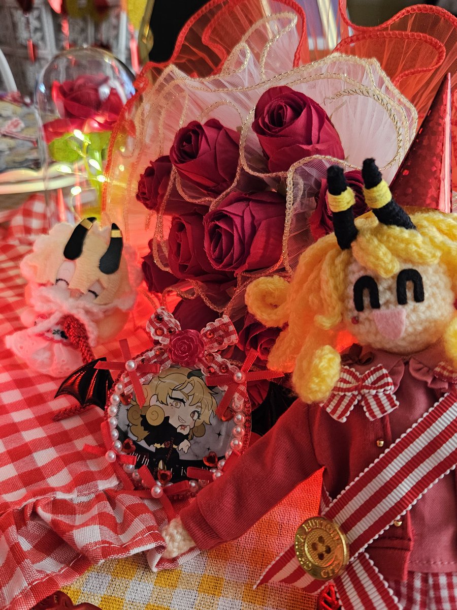 LAN_LanJie's tweet photo. 🌹🌹🌹🌹🌹🌹🌹🌹
���ℍ𝕒𝕡𝕡𝕪𝔹𝕚𝕣𝕥𝕙𝕕𝕒𝕪🌹
🌹　   𝔹𝕒𝕣𝕓𝕒𝕥𝕠𝕤　  🌹
🌹🌹🌹🌹🌹🌹🌹🌹

#WHB https://t.co/Ki1tLS4Nzo