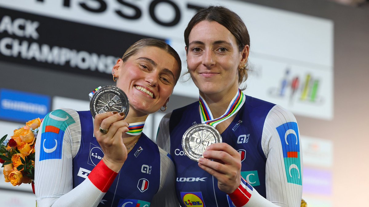 lookcycle's tweet photo. One week later, still thinking about silver 🥈
 
Three silver medals for France at the UCI Track World Championships in Shanghai:
🥈 Copponi &amp; Borras – Madison
🥈 Oliviero – Time Trial
🥈 Thomas – Points Race
 
Three podiums to celebrate. 🇫🇷👏

@FFCyclisme
 
#LOOKCycle https://t.co/W3JQG9V0R4