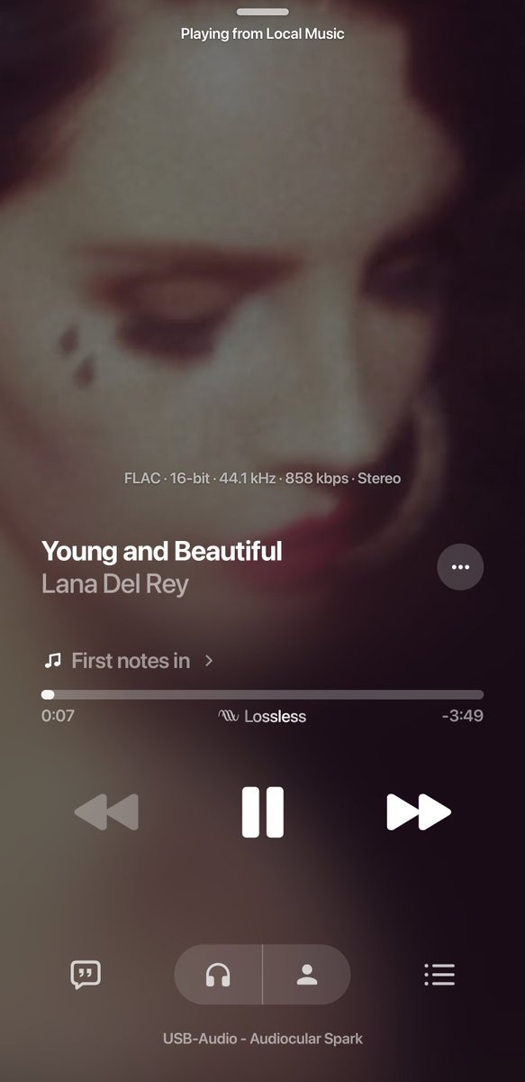 leviackermanft's tweet photo. Show me a better-looking and optimized music player for Android than Bitchord. 😏

I'll wait. https://t.co/NKMP80mrKC