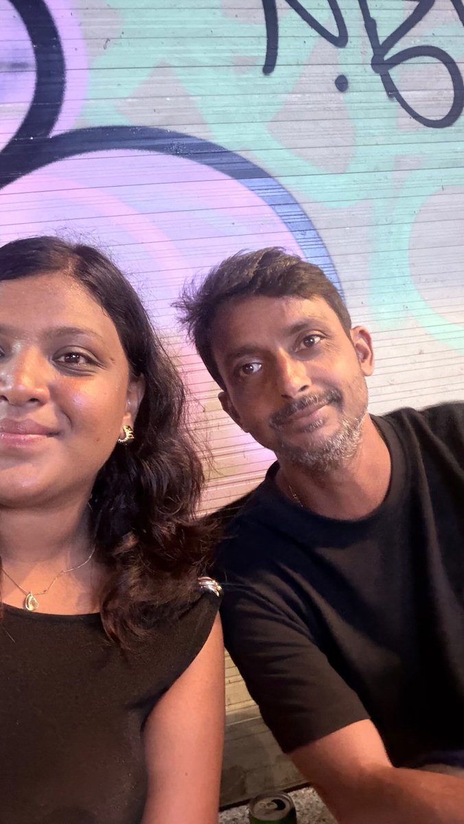 rafaelwilles's tweet photo. Chalu kare vlogging career, @vinitturekar? https://t.co/bMBxVQhbcz