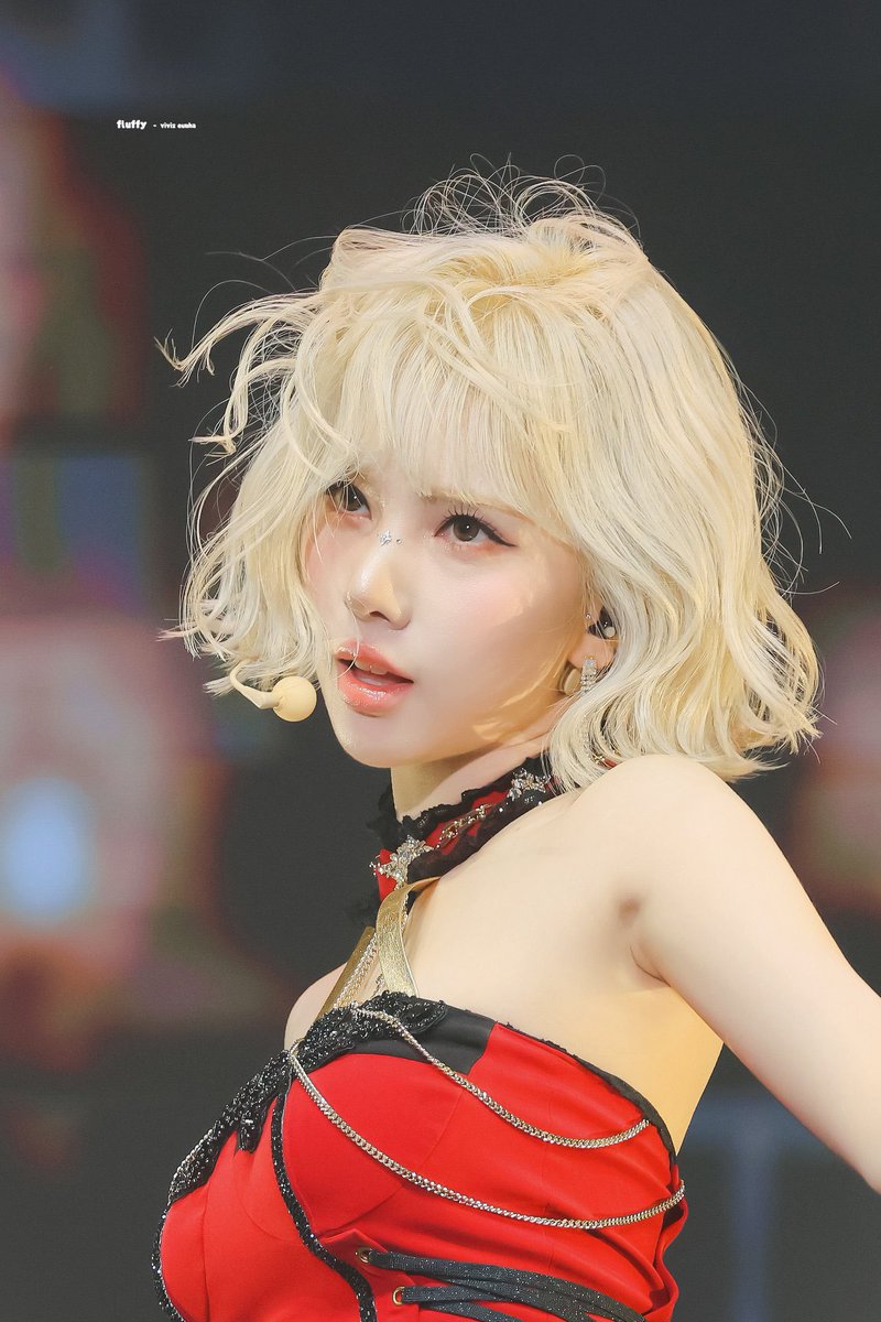 euwnaa_'s tweet photo. 🔥 https://t.co/MbBmTGIJsb