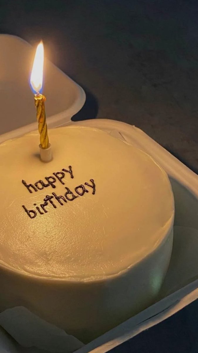 copsHARU's tweet photo. @BadgexBloomCA @copsAISHA Happy birthday yaa https://t.co/Zd9QL9W1sX