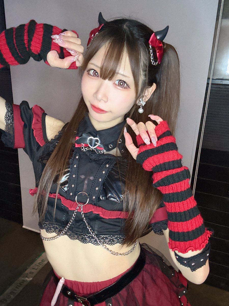 mqh0re's tweet photo. 本日アペル出勤ですᐡ ̳ᴗ  ̫ ᴗ ̳ᐡ♡
18:00〜23:00 おまちしております！
ハロウィンイベントやってます✨ https://t.co/m3NRcOUp3A