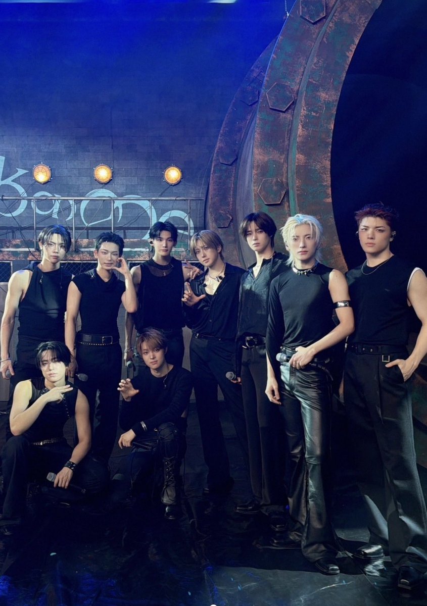 coco774074121's tweet photo. @kpop_sbs &amp;TEAM🩷🩷Love https://t.co/Q7qNFUMig3