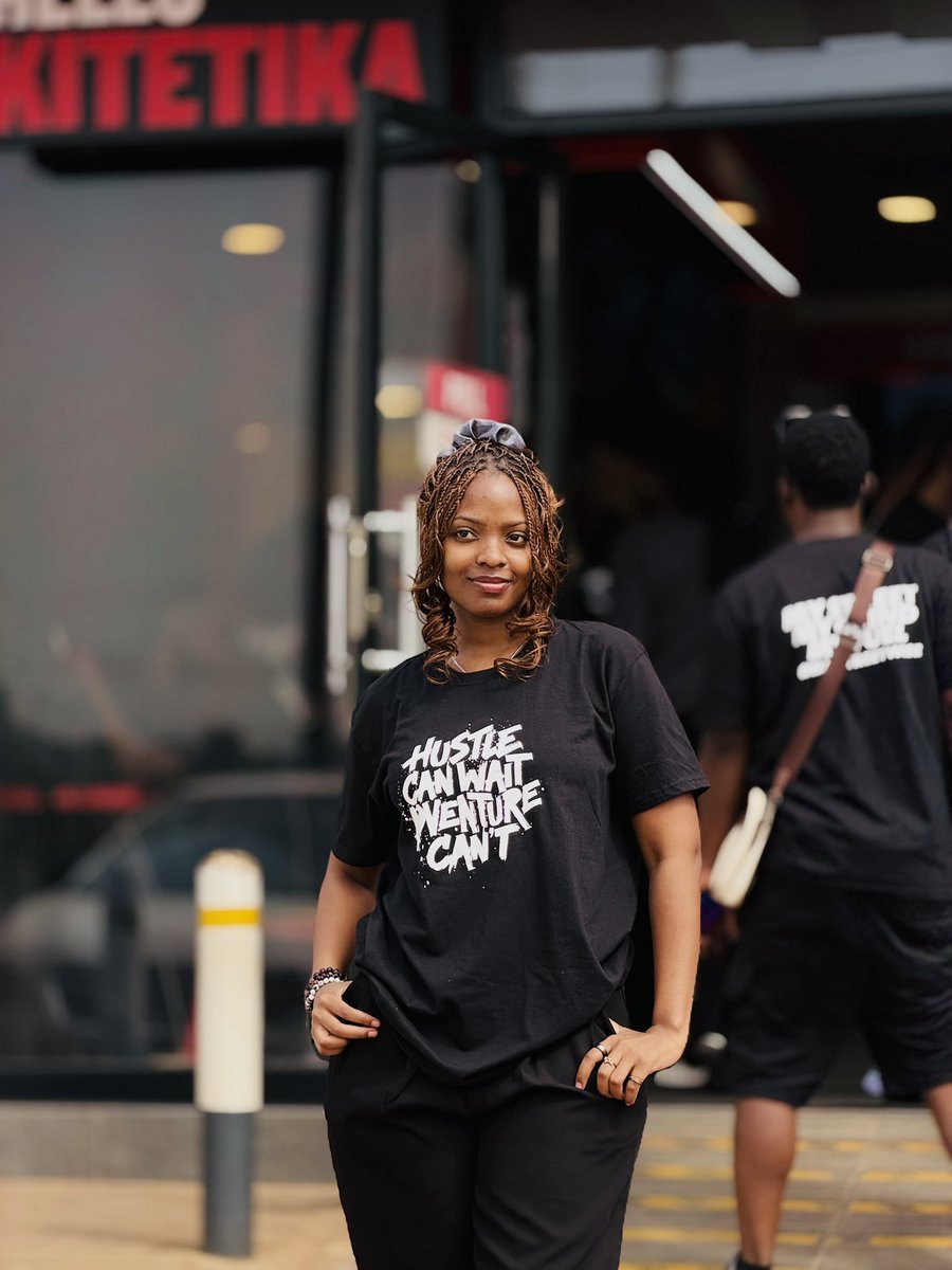 phantabae's tweet photo. Flu had nothing on me. Out here ready for Busiika 🥁🥁

#KFCBusiikaAdventure
#IAmStreetwise https://t.co/o3mlRkma55
