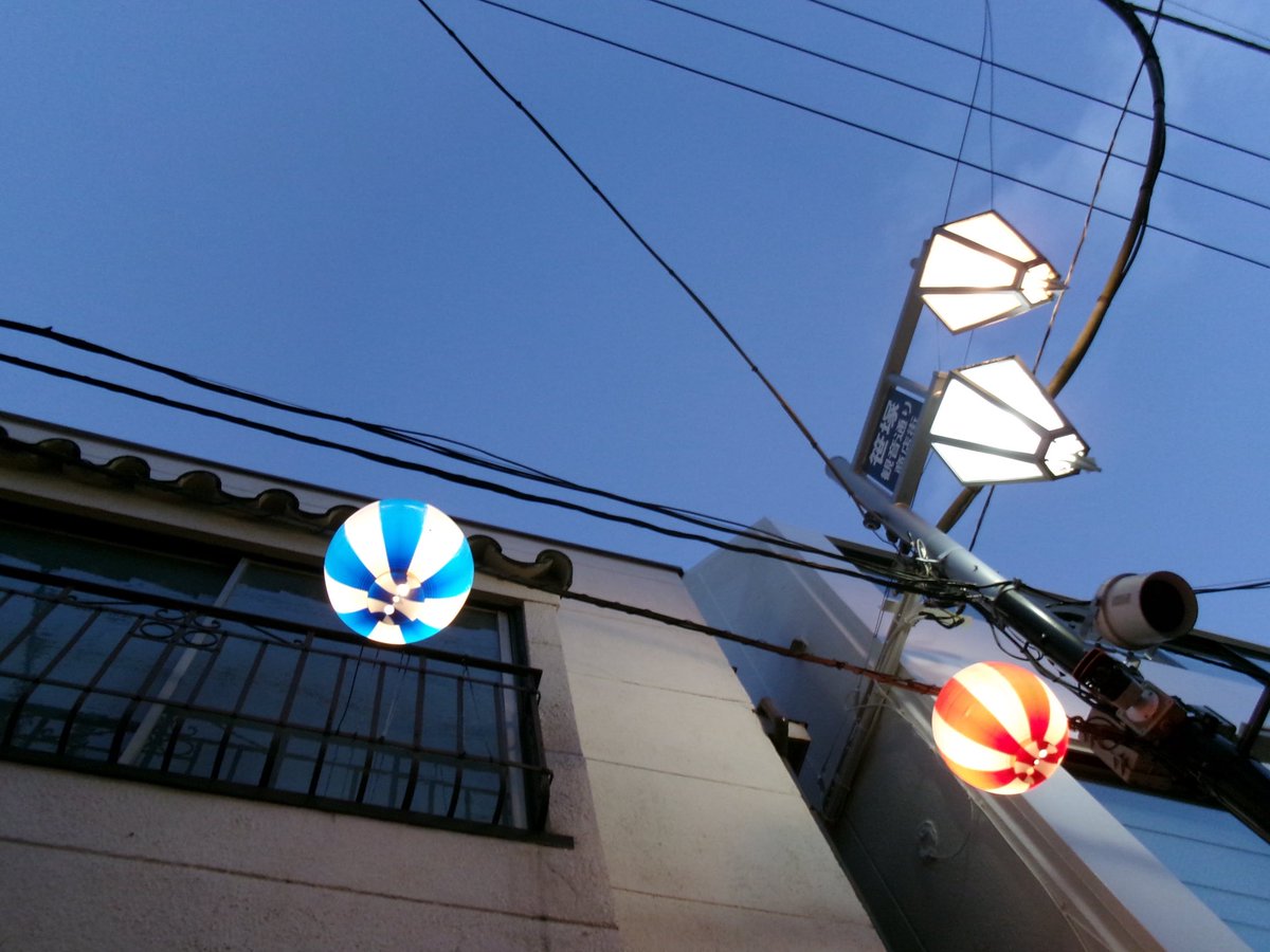 hidekick's tweet photo. 夏はとっくに終わった。

#StreetPhotography
#ExploreTokyo https://t.co/Sd9RuYTJDz