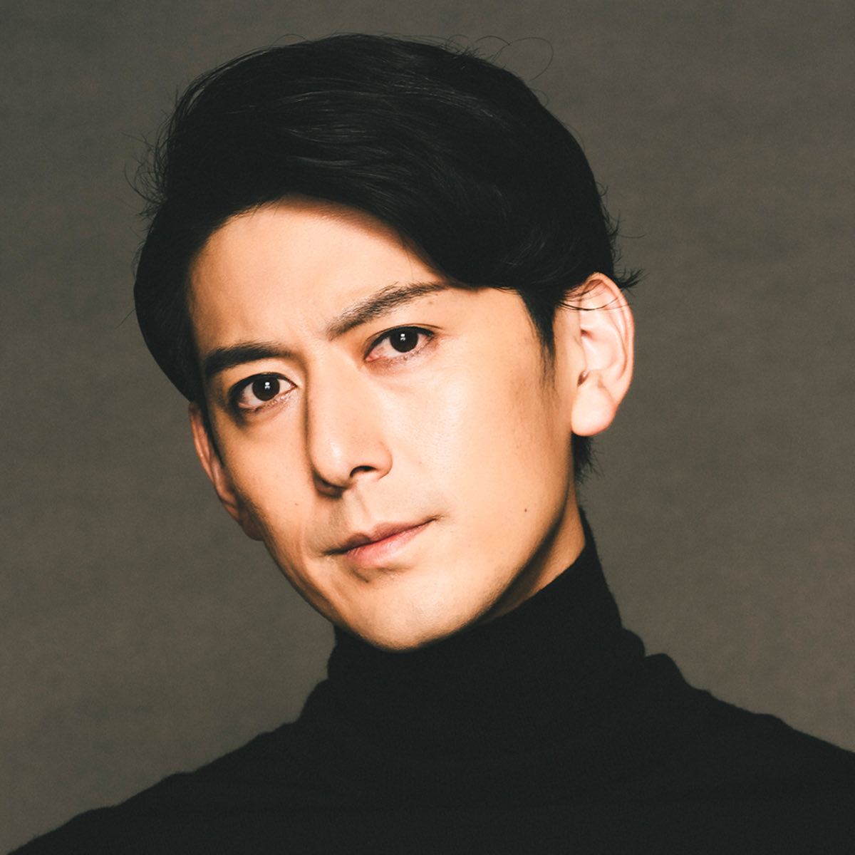 dolcestarnews's tweet photo. #佐々木崇 （ #ムッシュ・ボドリアール 役）
#大澤信児
本日出演解禁㊗️
ミュージカル「さよならソルシエ」
2026年12月4日（金）～12月13日（日）
こくみん共済 coop ホール／スペース・ゼロ
https://t.co/FKww21dPZz

★非売品ソロブロマイド（当日会場にてお渡し）つき佐々木崇オフィシャルFC先行実施‼️
受付期間：2026年10月23日(金)18:00～10月27日(火)23:59
詳細は各FCにてご確認ください‼️

新規ご入会はこちら💁‍♀️
公式FC『vivre』
https://t.co/QGLdL0QcR9

公式ファンコミュニティ『Vivre lien』
https://t.co/woMdf5Q7dF

#さよならソルシエ 
#佐々木崇vivre