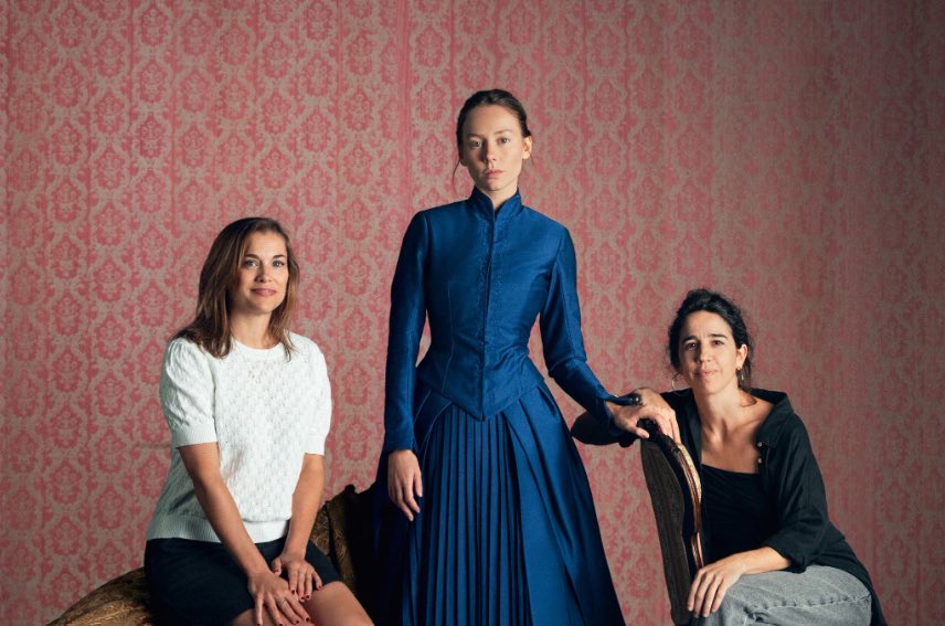Netflix arranca el rodaje de la adaptación de 'LA REGENTA', protagonizada por Ester Expósito.