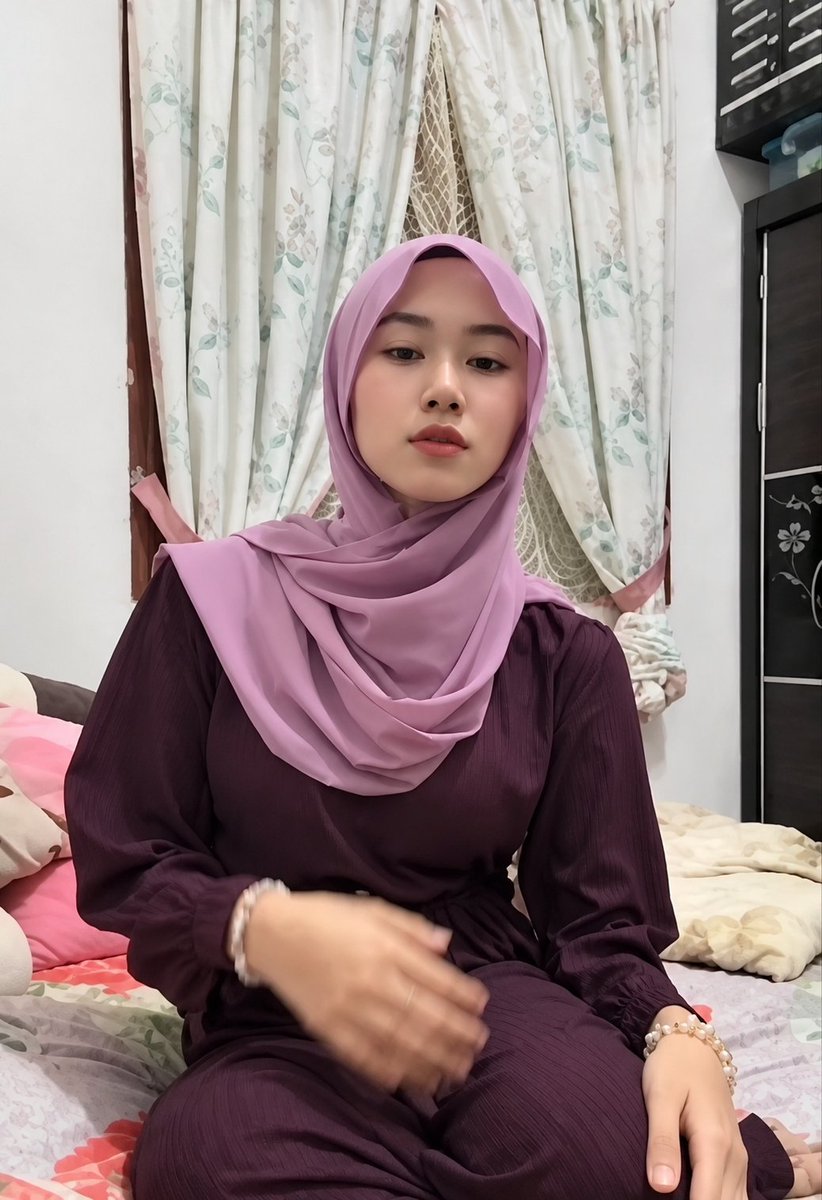 mebnara's tweet photo. gabut sendirian

https://t.co/EWvNXtUlQf https://t.co/rf1AzMHCKo