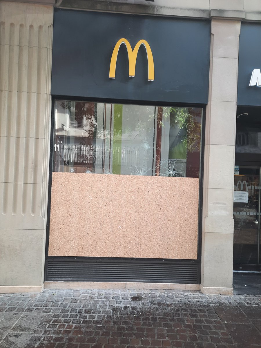 68pg's tweet photo. #Mulhouse Rue du Sauvage https://t.co/FCGTMbG7EN