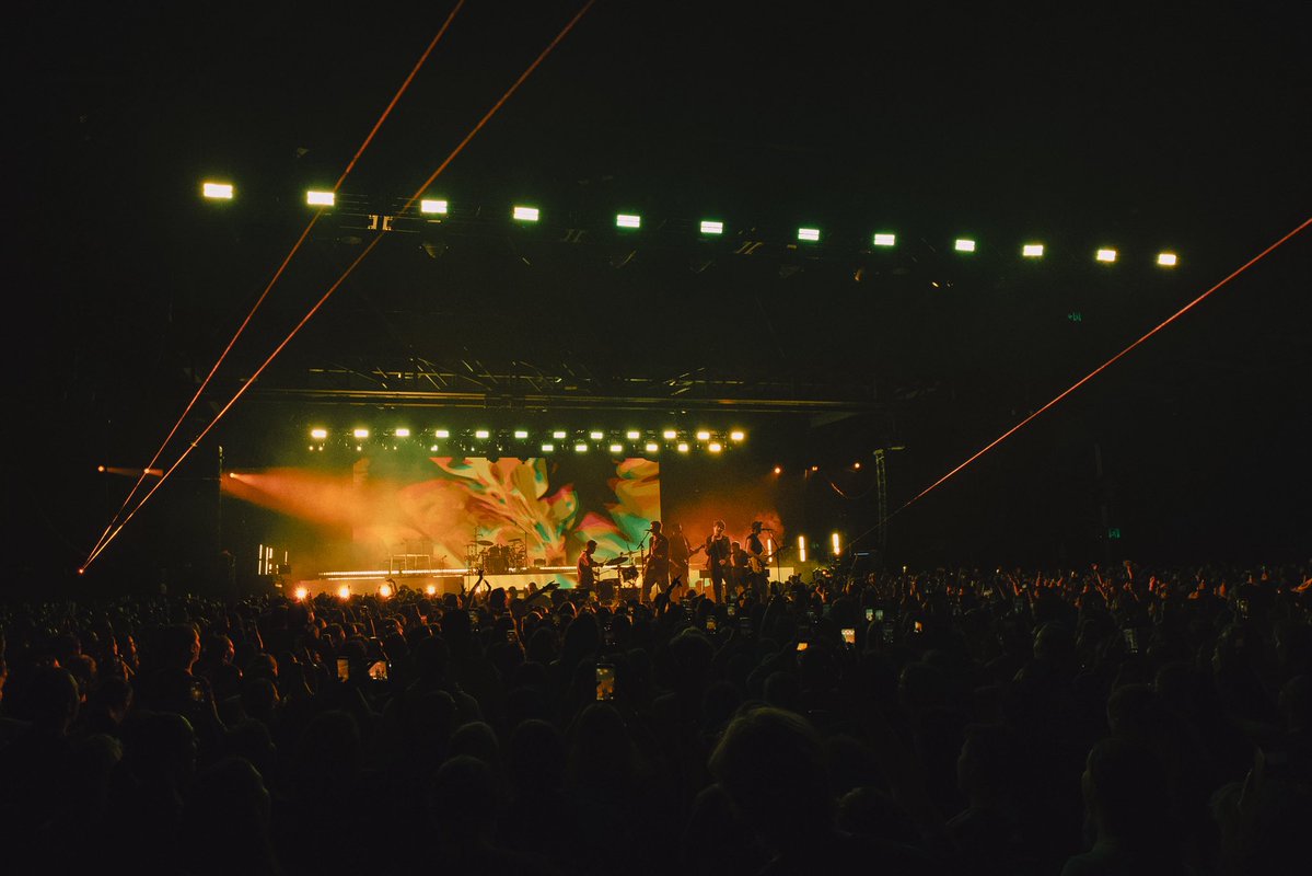 LTHQOfficial's tweet photo. Hordern Pavilion, Sydney, Australia 22.10.26 https://t.co/F3PbRelKZd