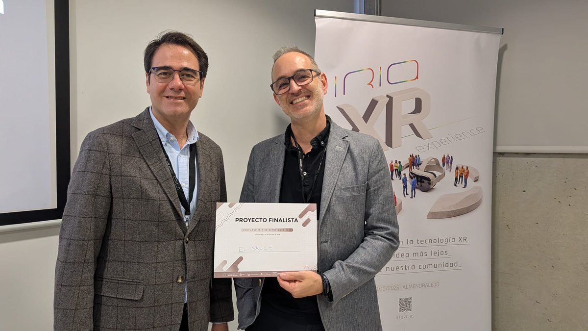 FundecytPCTEX's tweet photo. ¡Mucho talento en IRIA XR Experience!

Un espacio y escenario ideal para reconocer el talento, la creatividad y la innovación de los proyectos que crecen desde la Incubadora de Realidades Inmersivas by @FundecytPCTEX. 

¡Nuestra más sincera enhorabuena y admiración a los premiados y finalistas!

Ganador | 2Freedom Imaging, de Pedro Ortiz Coder, por acercar tecnologías como el escaneo 3D y la fotogrametría a nuevos usos y usuarios.

Finalistas | El Sauce, de José María Fernández de Vega, por su apuesta por el videojuego narrativo, y Virtuartour, de Ricardo Granados Claver, por reinventar el turismo cultural a través de experiencias inmersivas e interactivas.

Tres proyectos, tres maneras de explorar lo que la tecnología puede hacer posible.

Con la consejera de Industria, Energía, Ciencia y Territorio (@industriaEXT), Mercedes Morán (@MercedesMorn5), el secretario general de Ciencia, Tecnología e Innovación, José Manuel Benítez (@jmbenimed), y el director de Desarrollo de Negocio de @FundecytPCTEX, Francisco Pizarro (@PacoPizarro)