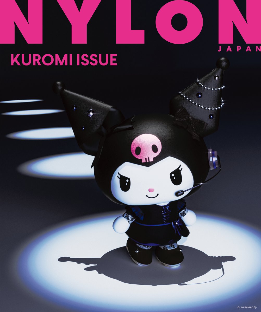 NYLONJAPAN's tweet photo. 💜🖤 本日発売！ KUROMIがNYLONを一冊丸ごとジャック 🖤💜
本日10月23日発売の『NYLON JAPAN KUROMI ISSUE』は、世界中から愛される《KUROMI》を一冊丸ごと大特集した、スペシャルな永久保存版♡

表紙を飾るのは、今回初お披露目となったKUROMIの最新ヴィジュアル！　そして裏表紙には、《Ado》とKUROMIによる話題のコラボ楽曲「DND feat. KUROMI」のために、《ORIHARA》が描き下ろしたスペシャルヴィジュアルを大胆に起用。キュートでちょっぴりエッジの効いたKUROMIの魅力と、ダークで幻想的な世界観が共存する、豪華Wカバーが実現♡

中面では、LAを舞台にしたファッショナブルなヴィジュアルストーリーをはじめ、7つのスタイリングで魅せる1週間コーデなど、KUROMIの新たな一面をたっぷりお見せします💜さらに、《NiziU》のMAYUKAとRIMAによるKUROMIをオマージュしたファッションストーリーや、KUROMIマニアとして知られる《ヤバイTシャツ屋さん》こやまたくやとのスペシャル企画など、ここでしか見られない豪華コンテンツが盛りだくさん。

そして、NYLON JAPANだけの特別付録として、
🎀 ふわふわフェイスポーチ
✨ キラキラステッカー
の豪華2点セットも！

ファッションも、音楽も、カルチャーも。KUROMIの魅力を360°詰め込んだ、今だけのスペシャルな一冊をぜひ手に取って楽しんで♡

『NYLON JAPAN KUROMI ISSUE』
💜🖤 NOW ON SALE 🖤💜
published by @caelumjp #caelumjp
#NYLONJAPAN #KUROMI #クロミ #Ado #ORIHARA #NiziU #MAYUKA #RIMA #こやまた