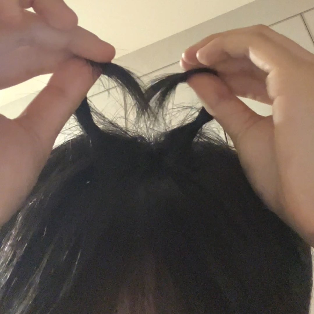 qud_en's tweet photo. 저러고 친구랑 술 마시러 나가는데 다리가 후들후들거림 친구한테는 하체운동 하고왔다고 해야겠다 ㅋㅋ
#멜섭 #펨돔 https://t.co/c2vWVvdNjg