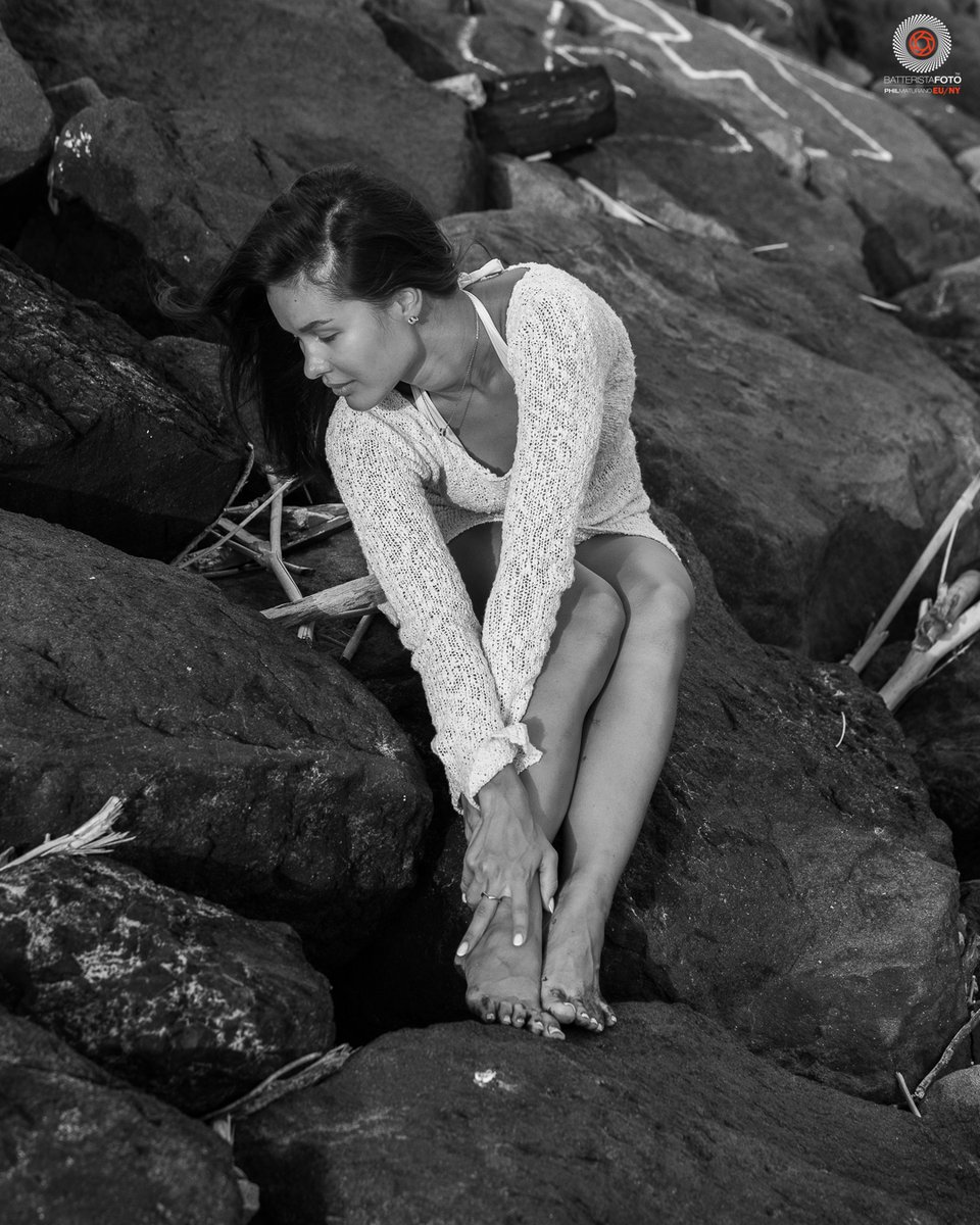 skadrian10's tweet photo. Golden hour at Pererenan, where volcanic black sand meets the tide. Raw, cinematic, and quietly soulful—the perfect setting for portraits shaped by soft evening light and salt-misted air. https://t.co/Z6d0kAloQe