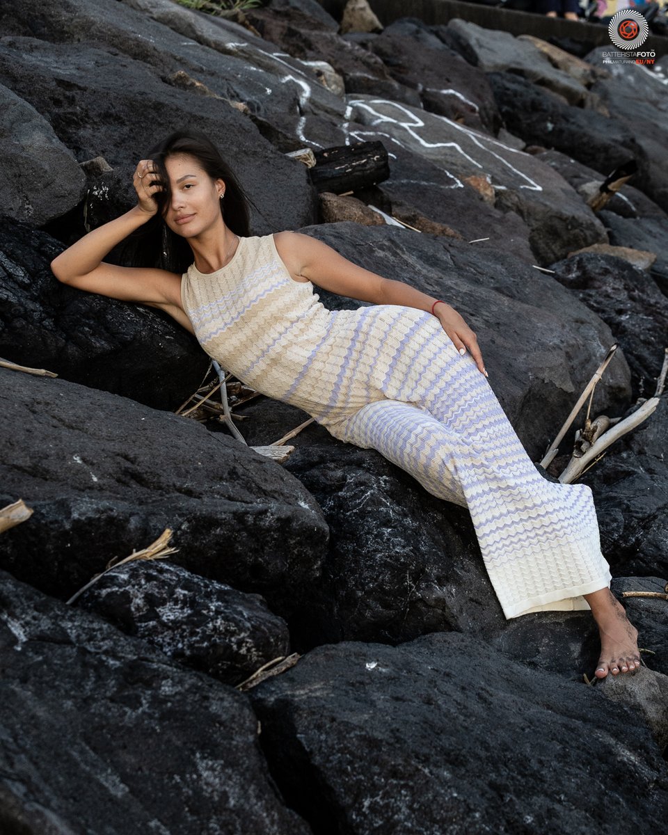 skadrian10's tweet photo. Golden hour at Pererenan, where volcanic black sand meets the tide. Raw, cinematic, and quietly soulful—the perfect setting for portraits shaped by soft evening light and salt-misted air. https://t.co/Z6d0kAloQe