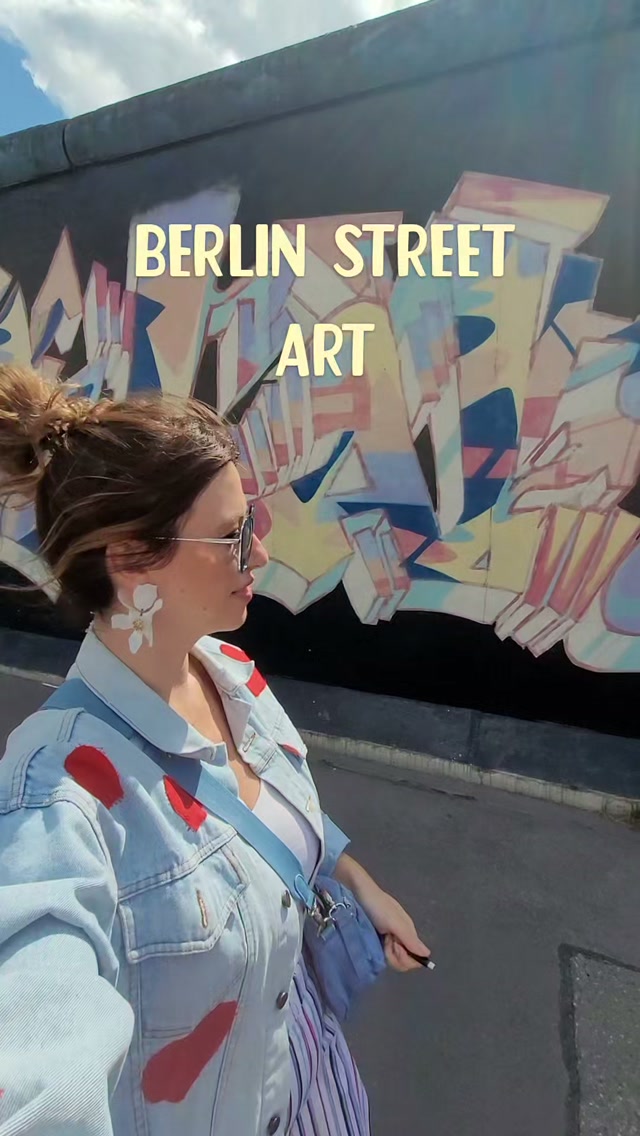 andakies's tweet photo. Berlin is one of the best cities for street art. Not everyone loves it, but I adore the murals that bring its walls to life. It might be my favorite thing about the city. How do you feel about graffiti in urban spaces? https://t.co/S1NNcMdG2S