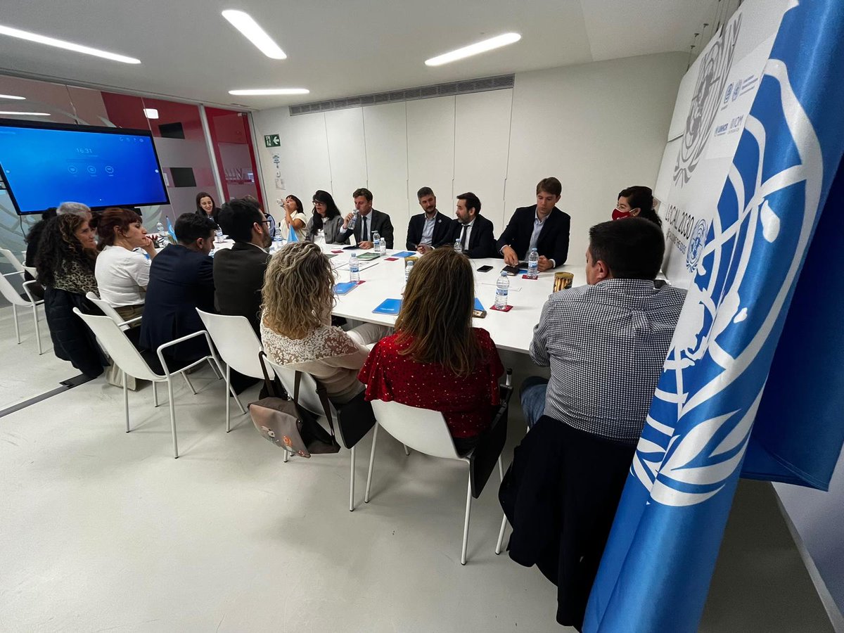 CONFOCOS's tweet photo. 🤝El presidente de Confocos, @jordicuadras, visitó la sede del Secretariado de la Coalición Local 2030 en Bilbao.

Un encuentro para conocer de cerca esta iniciativa de Naciones Unidas y reforzar los vínculos entre la cooperación descentralizada y la Agenda 2030 🌍 https://t.co/6PTRL1q7Jf