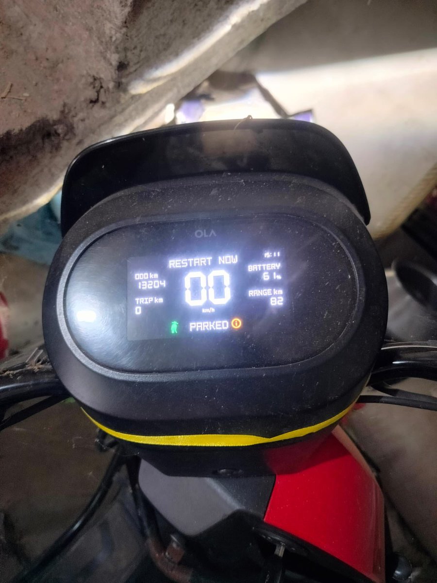 SWASTIKSWASTIK5's tweet photo. My Ola scooter is turning 2 years old, but I've only used it for 5-6 months, having to transport it 40–75 km by auto I currently have no money an ongoing EMI and service centers are refusing to take it for repairs. It's just sitting at home. What should I do?@bhash @OlaElectric https://t.co/pXlFOUSGQd
