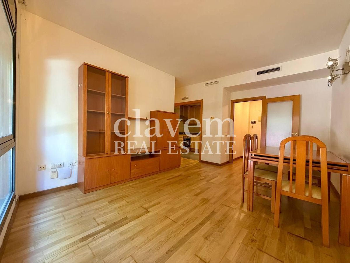 ClavemRealEstat's tweet photo. 🏡☀️Magnifica vivienda de 84 metros catastrales ubicado en una excelente zona.🔑
https://t.co/0J9QMEaHE2
#realestate #inmobiliaria #pisos #casanueva #propiedades https://t.co/xxqxz4CQu5