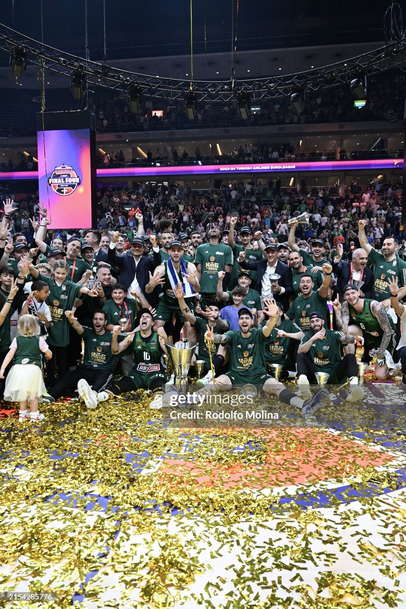 aggelosn13_'s tweet photo. Thank you for your services Getty Images https://t.co/QZ2xEEMA8v