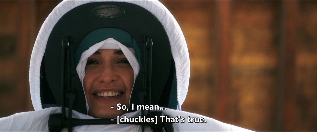pluribusframes's tweet photo. Pluribus - Season 1 Episode 8: "Charm Offensive". Frame 1081 of 2486 https://t.co/yelXhdasQj