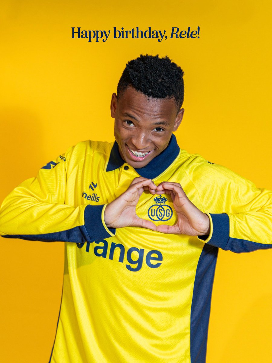 KingsleyMcTladi's tweet photo. Happy birthday Star player… To many more successful seasons President ya ma2k! 🎂🎊🎈🎉🥳 #ReleMofokeng https://t.co/qdRqBrPAP6