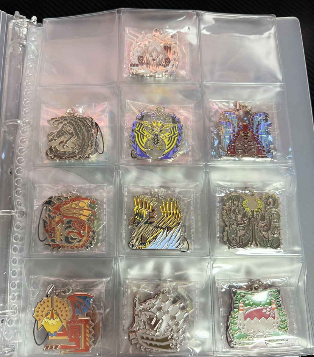 ejjra5N's tweet photo. Vol.1とVol.2どっちも良いよーーーーーーーー
気軽に勧めたいとこだけど単発はランダム。 https://t.co/WozPV7Snj2