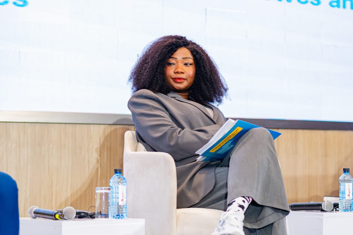 ebalemozindo's tweet photo. #RDC #KENYA: DIPLOMATIE PARLEMENTAIRE.
📍NAIROBI : 
CHRISTELLE VUANGA MOBILISÉE POUR LE FINANCEMENT DE L’ÉDUCATION EN RDC

La députée nationale @ChristelleVuan1 a pris part, à Nairobi, au Kenya, à un symposium consacré au financement de l’éducation en Afrique, organisé sur invitation du ministre kényan de l’Éducation et de l’Organisation internationale de la Francophonie (OIF).

Intervenant lors d’un panel de haut niveau, l’élue congolaise a mis en lumière les défis liés au financement de l’éducation en République démocratique du Congo, plaidant pour une mobilisation accrue des ressources, un renforcement des investissements publics et l’exploration de mécanismes innovants de financement.

Pour Christelle Vuanga, l’accès de chaque enfant congolais à une éducation de qualité passe nécessairement par des financements durables et adaptés aux besoins du secteur.

Cette participation traduit son engagement en faveur du capital humain, de la réduction des inégalités et de la construction d’un avenir meilleur pour la jeunesse congolaise.

À Nairobi, Christelle Vuanga porte ainsi un plaidoyer clair : faire du financement de l’éducation une priorité nationale, car investir dans les enfants, c’est investir dans l’avenir de la RDC.