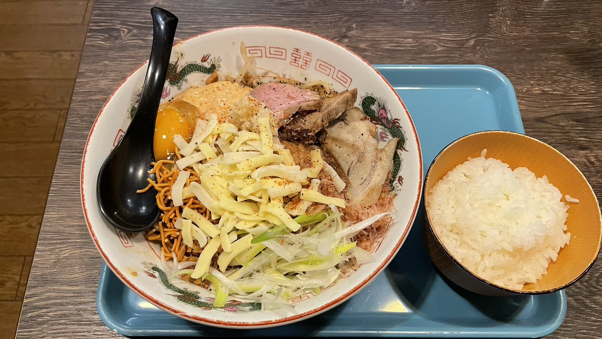 cxaxk_breakdown's tweet photo. ゴクボシに限定まぜそばスペシャル食べに来た(・・;) https://t.co/dbENhKxbqg