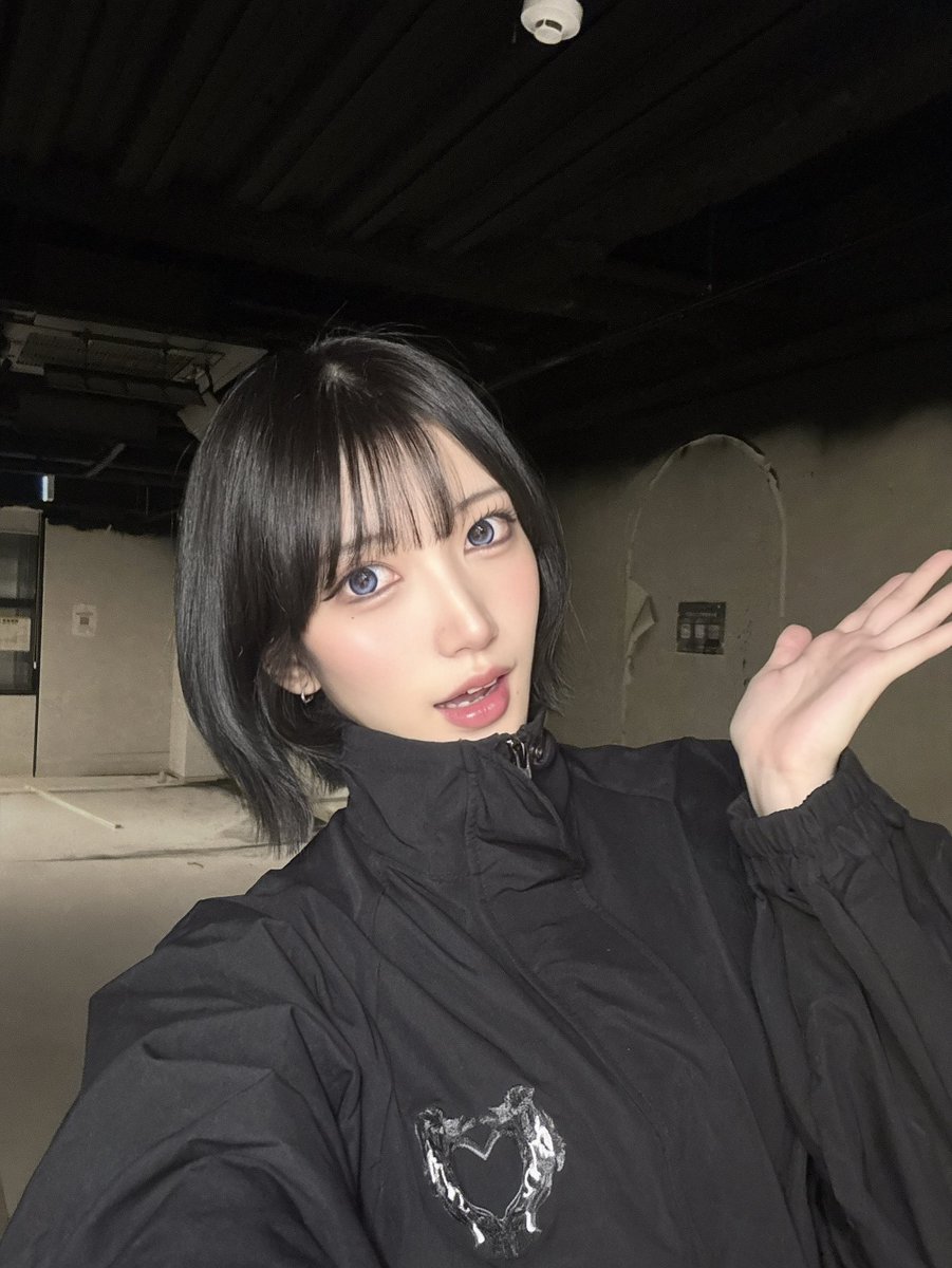 NEKOI_SY's tweet photo. みてくれー‼️どんどん新店舗の準備が進んでおり👀🖤
ここからまだまだ変わっていきますよん🪄
京幻が出来るまでの途中経過載せてくから公式垢フォローして見守ってね=⦁ ·̫ ⦁=

#京幻酒家 #京都コンカフェ
#京幻酒家ができるまで https://t.co/mMsS401bxJ
