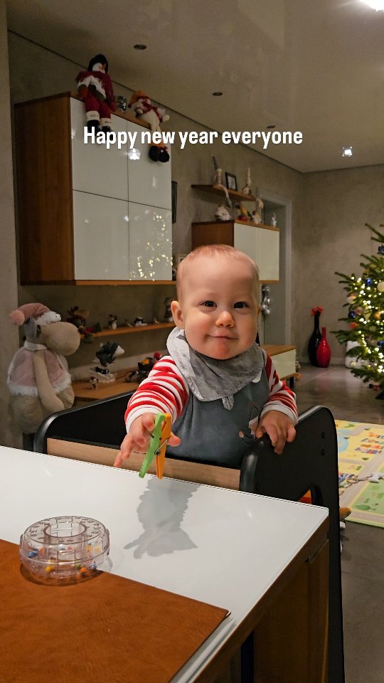 franhyago's tweet photo. Happy New Year from Milo! https://t.co/zW72Sg1u7F