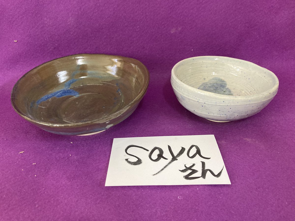 kougeiroom's tweet photo. saya さんの陶芸体験作品
お家で大活躍しそうな小鉢と、まぁるく可愛い感じのご飯茶碗が、焼き上がりました。
#電動ろくろ #京都 #saya #手づくり @kougeiroom https://t.co/RfmS4Xg1ZO