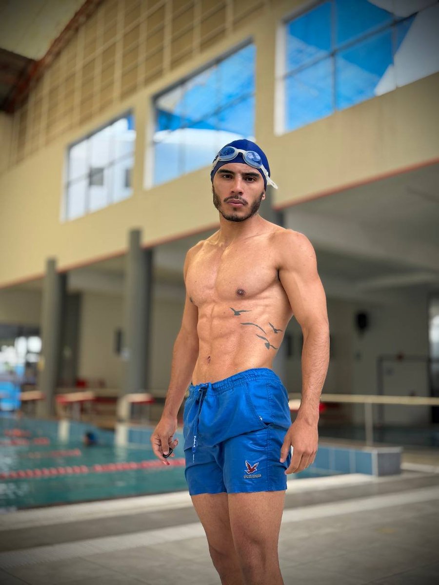 nikko_viper's tweet photo. Dive in, I don’t bite… unless you want me to. https://t.co/7OQqjG1LJn