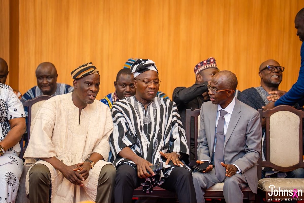 jasiedunketiah's tweet photo. I joined His Excellency President John Dramani Mahama at the Jubilee House this week to receive the Regent of Dagbon, Kampakuya Naa Yakubu II, and his delegation of paramount chiefs.

Discussions centred on the continued consolidation of peace in Dagbon and the development priorities of the Kingdom. I reaffirmed the party's respect for our traditional authorities and our commitment to working with them.

#DagbonPeace #NationalUnity #Leadership #JAN