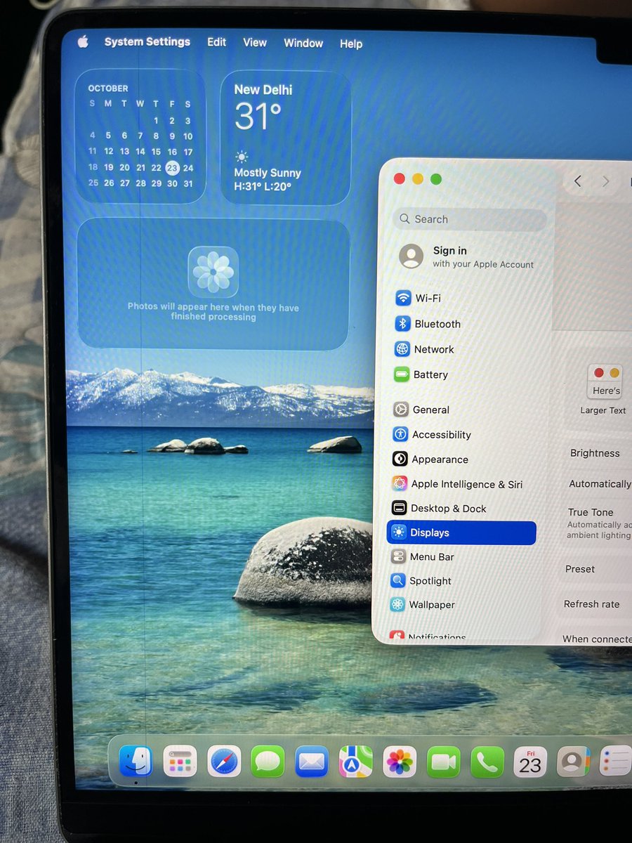 frsahil80's tweet photo. @Cashify_ my macbook pro just got delivered, and it has a line on its display. Also the display says changed in settings, and an issue in TCON filmware. 

WANT TO RETURN IT NOW, need refund! CHECK DM FOR MORE DETAILS.

 @Cashify_Support https://t.co/kDjIy7ir6P