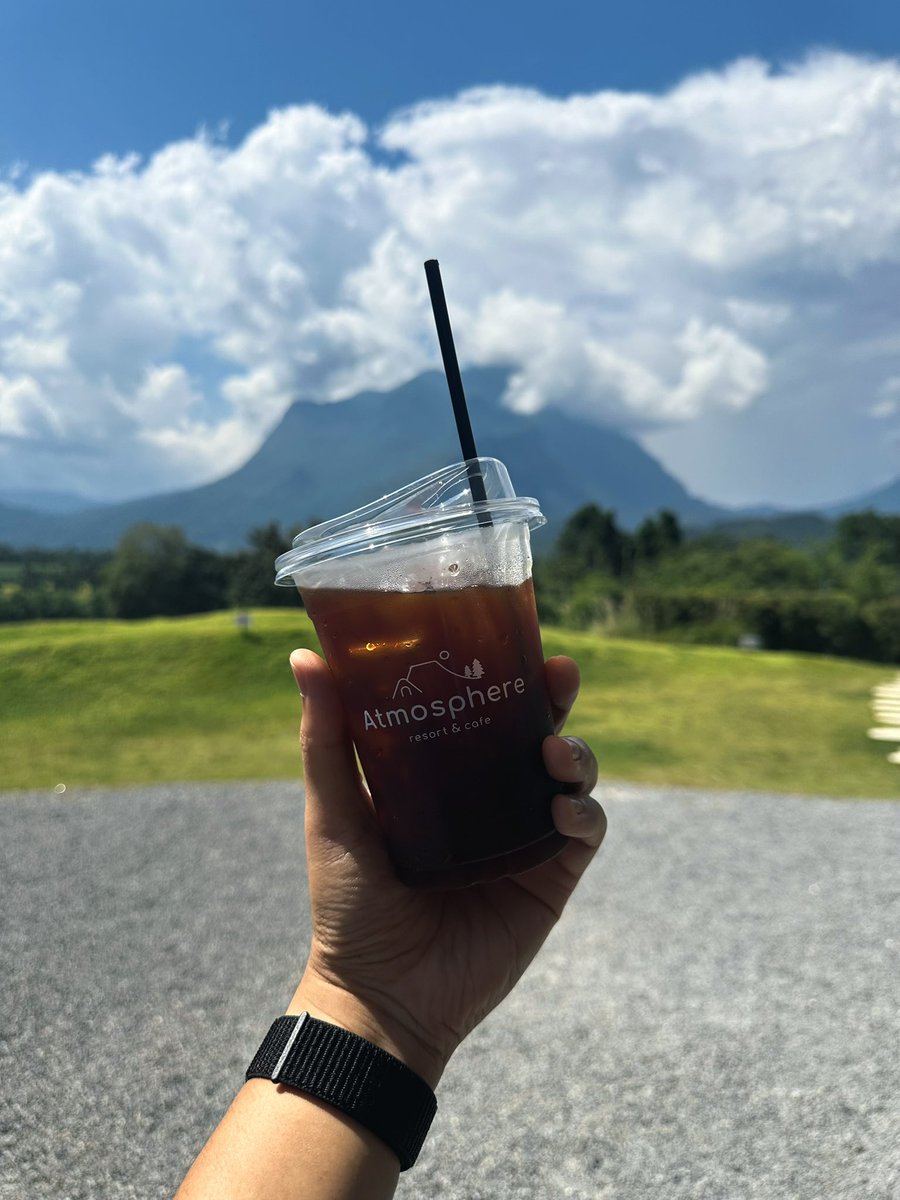mossapiwat's tweet photo. พักผ่อน 🌞 https://t.co/REgqenutco