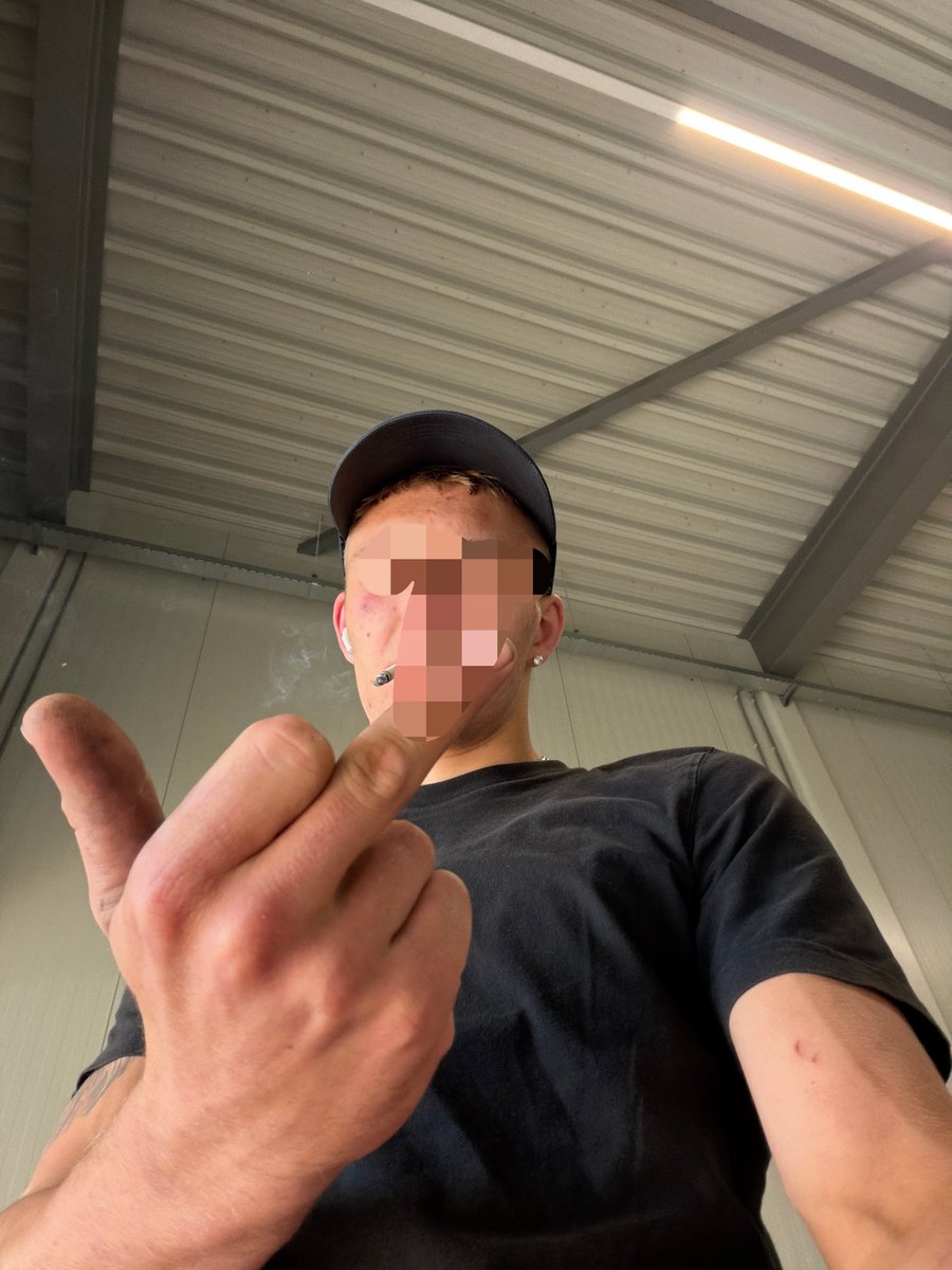 MasterWork18267's tweet photo. Payday friday 
#cashmaster #cashsub #cashpig #cashfag
#feetfetısh #feetworshi̇p https://t.co/EbcqAbX5CS